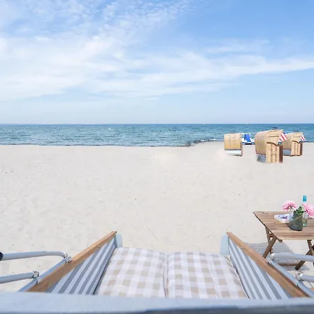 Glamping Schlafstrandkorb Nr 6 Timmendorfer Strand